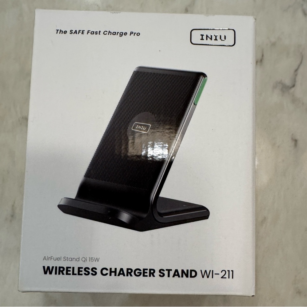 Brand New in Box INIU Wireless charging stand for iPhone